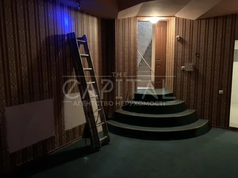 Аренда  коммерческое помещение Киевская обл., Киев, Кузнецова ул., 37 - 3/13