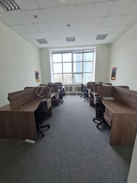 Аренда  офисное помещение Киевская обл., Киев, Василия Сурикова ул., 3 - 9/26