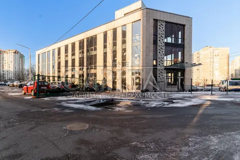 Аренда  коммерческое помещение Киевская обл., Киев, Григоренко Петра ул., 10 - 2/28