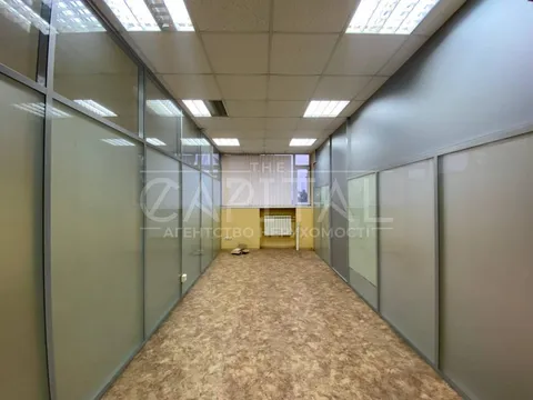 Аренда  офисное помещение Киевская обл., Киев, Академика Палладина ул., 44А - 8/20