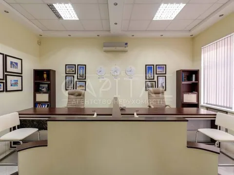 Аренда  офисное помещение Киевская обл., Киев, Хмельницкого Богдана ул., 29/2 - 12/27