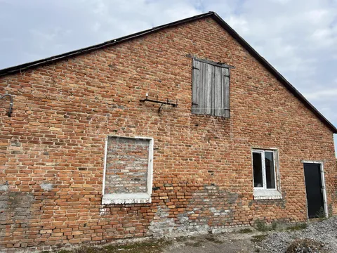 Аренда  коммерческое помещение Киевская обл., Росава, Підгірний ул.,  - 20/40
