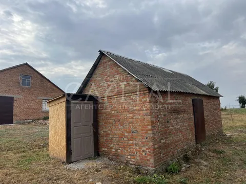 Аренда  коммерческое помещение Киевская обл., Росава, Підгірний ул.,  - 31/40