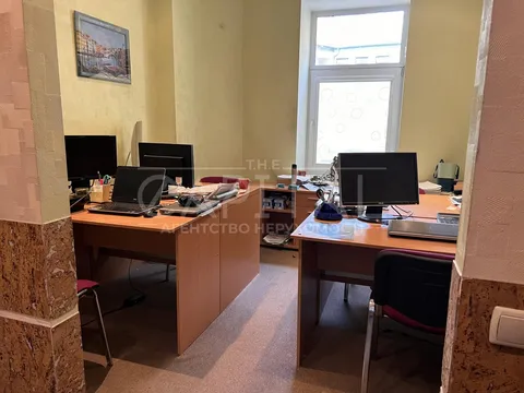 Аренда  офисное помещение Киевская обл., Киев, Малая Житомирская ул., 18 - 4/14