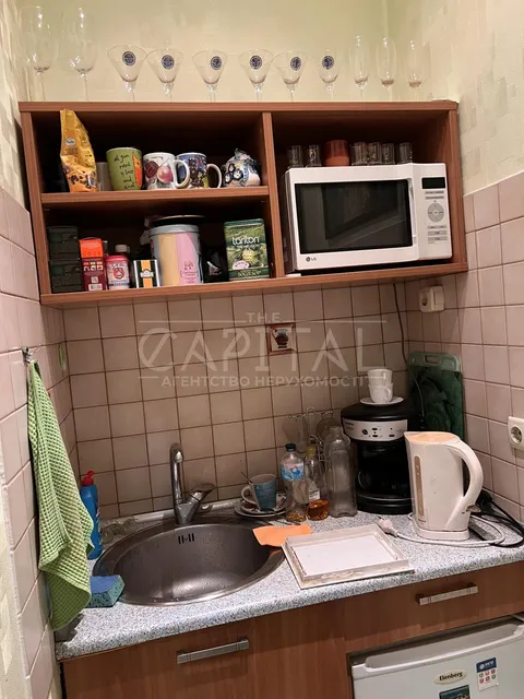 Аренда  офисное помещение Киевская обл., Киев, Малая Житомирская ул., 18 - 5/14