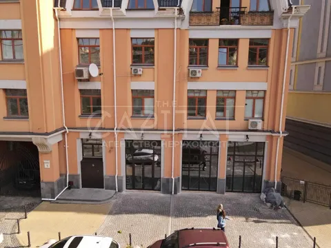 Аренда  коммерческое помещение Киевская обл., Киев, Дегтярная ул., 5 - 2/19