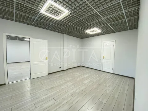 Аренда  офисное помещение Киевская обл., Киев, Ушинского ул., 40 - 5/14