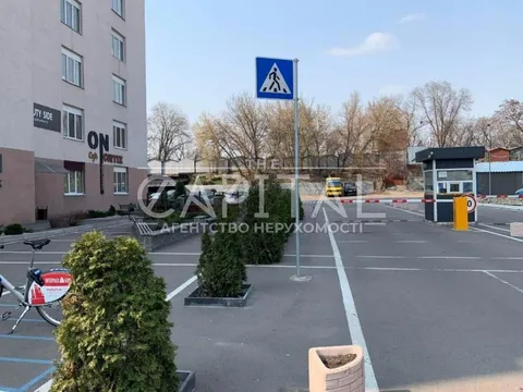 Аренда  офисное помещение Киевская обл., Киев, Ушинского ул., 40 - 10/15