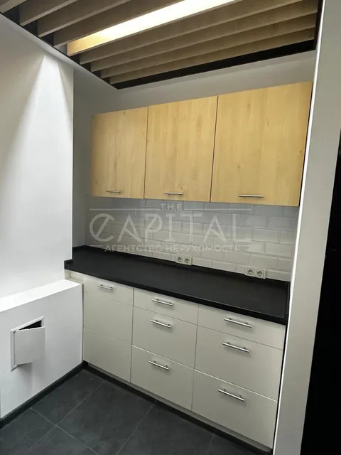 Аренда  офисное помещение Киевская обл., Киев, Кловский спуск ул., 7 - 3/9