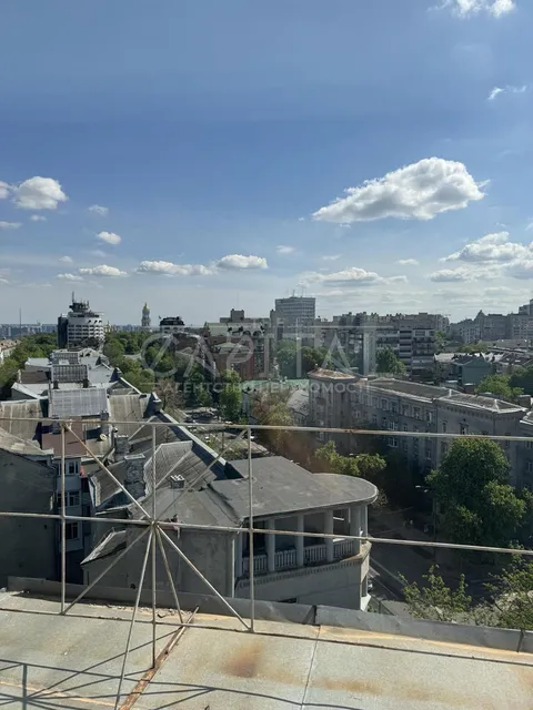 Аренда  офисное помещение Киевская обл., Киев, Ивана Мазепы ул., 3 - 26/26