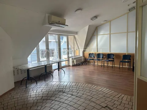 Аренда  офисное помещение Киевская обл., Киев, Загоровская ул., 17/21 - 4/15