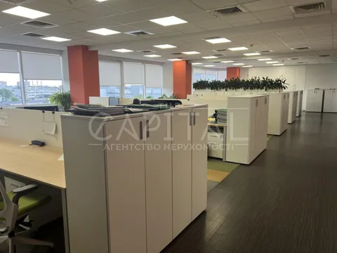 Аренда  офисное помещение Киевская обл., Киев, Евгения Сверстюка ул.,  - 13/15