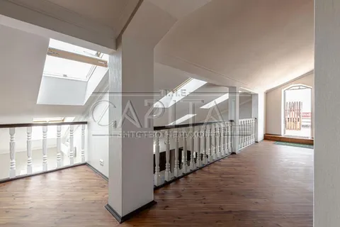 Аренда  квартира Киевская обл., Киев, ковпака ул., 17 - 40/57