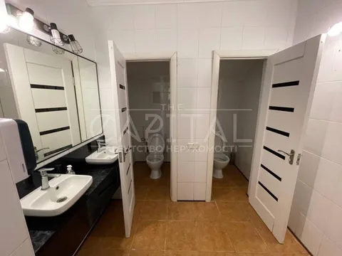 Аренда  офисное помещение Киевская обл., Киев, Бульварно-Кудрявская ул.,  - 9/22