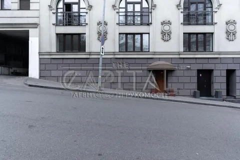 Аренда  офисное помещение Киевская обл., Киев, Глубочицкая ул., 32б - 28/29