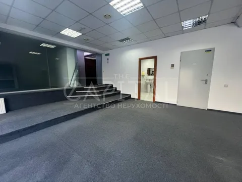 Аренда  офисное помещение Киевская обл., Киев, Березняковская ул., 29 - 3/9
