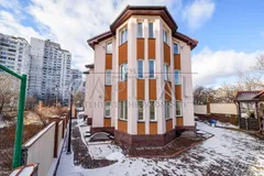 Аренда  коммерческое помещение Киевская обл., Киев, Полевая ул., 61