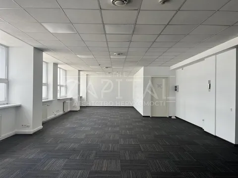 Аренда  офисное помещение Киевская обл., Киев, Степана Бандери ул., 9 - 11/12