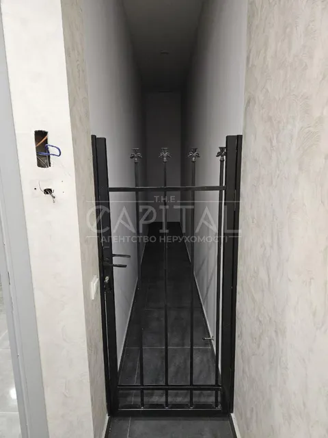 Аренда  офисное помещение Киевская обл., Киев, Генерала Алмазова ул., 12 - 41/49
