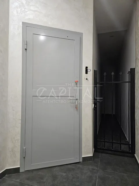 Аренда  офисное помещение Киевская обл., Киев, Генерала Алмазова ул., 12 - 44/49