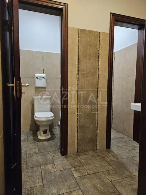 Аренда  офисное помещение Киевская обл., Киев, Генерала Алмазова ул., 12 - 45/49