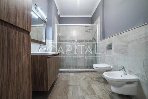 Продажа  квартира Киевская обл., Киев, Андрея Верхогляда ул., 20А - 7/25
