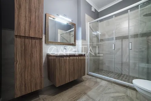 Продажа  квартира Киевская обл., Киев, Андрея Верхогляда ул., 20А - 10/25
