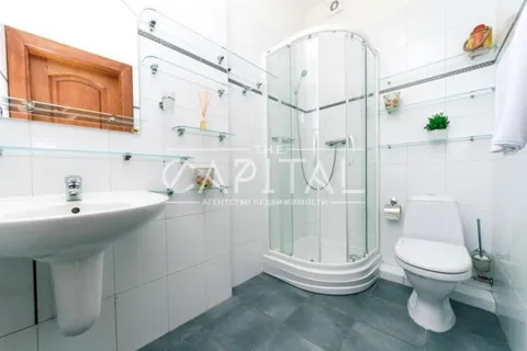 Продажа  квартира Киевская обл., Киев, Евгена Чикаленко ул., 19 - 18/20