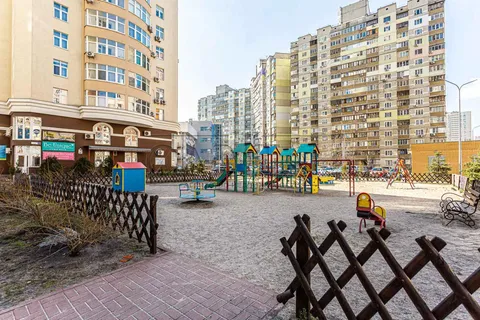 Продажа  квартира Киевская обл., Киев, Драгоманова ул., 40ж - 39/42