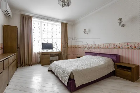 Продажа  квартира Киевская обл., Киев, Андрея Верхогляда ул., 9 - 20/30