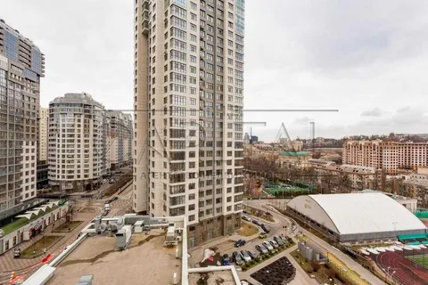 Продажа  квартира Киевская обл., Киев, Андрея Верхогляда ул., 9 - 28/30