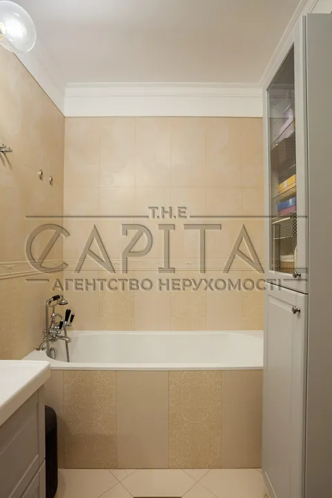 Продажа  квартира Киевская обл., Киев, Джона Маккейна ул., 7 - 2/22