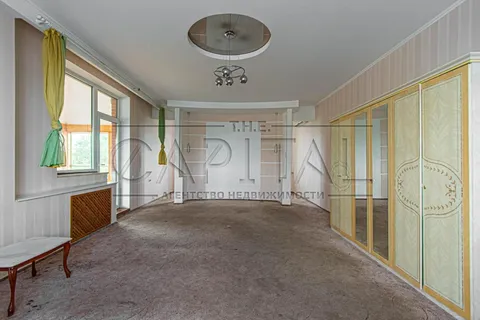Продажа  частный дом Киевская обл., Киев, Малевнычая ул., 13 - 18/32