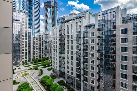 Продажа  квартира Киевская обл., Киев, Саперное Поле ул., 3 - 15/17