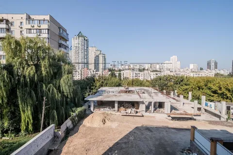 Продажа  квартира Киевская обл., Киев, Кучмин Яр ул., 4 - 12/15