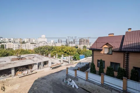 Продажа  квартира Киевская обл., Киев, Кучмин Яр ул., 4 - 8/16