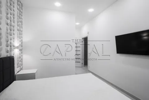 Продажа  квартира Киевская обл., Киев, Джона Маккейна ул., 26 - 25/36