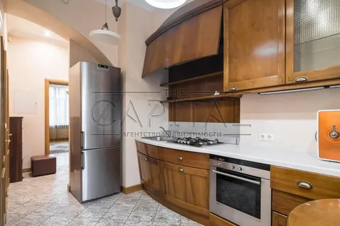 Продажа  квартира Киевская обл., Киев, Банковая ул., 1/10 - 2/20