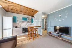 Продажа  квартира Киевская обл., Киев, Драгоманова ул., 10