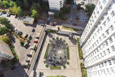 Продажа  квартира Киевская обл., Киев, Драгоманова ул., 10 - 12/19