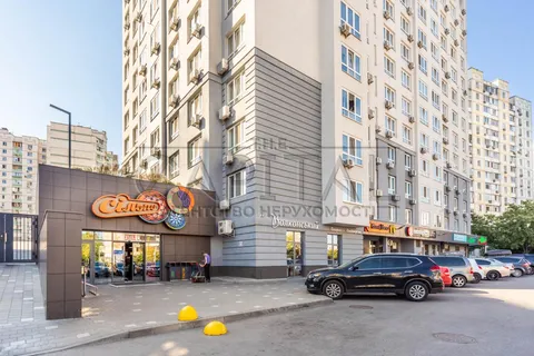 Продажа  квартира Киевская обл., Киев, Драгоманова ул., 10 - 14/19