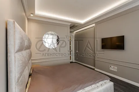 Продажа  квартира Киевская обл., Киев, Днепровская наб. ул., 14а - 9/21