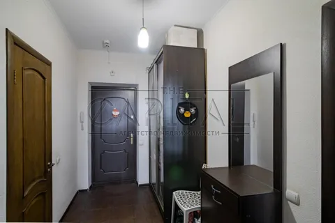 Продажа  квартира Киевская обл., Киев, Воскресенская ул., 12в - 10/13