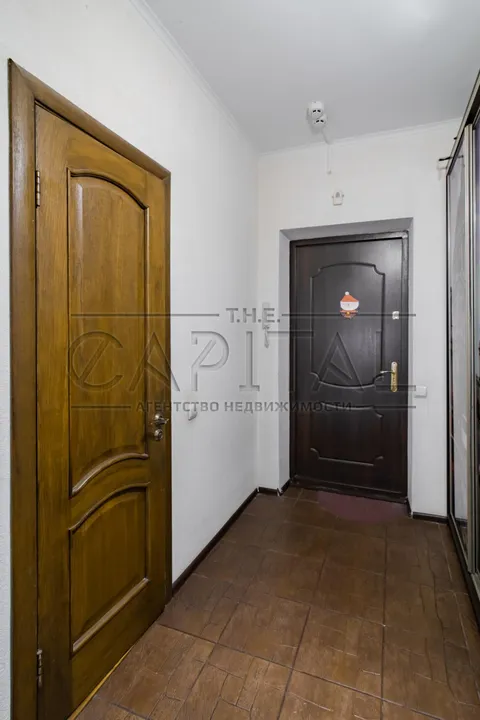 Продажа  квартира Киевская обл., Киев, Воскресенская ул., 12в - 11/13