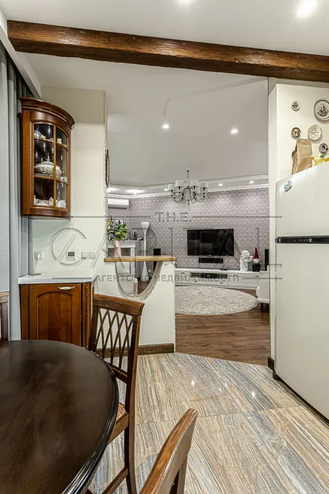 Продажа  квартира Киевская обл., Киев, Черновола ул., 29а - 14/40