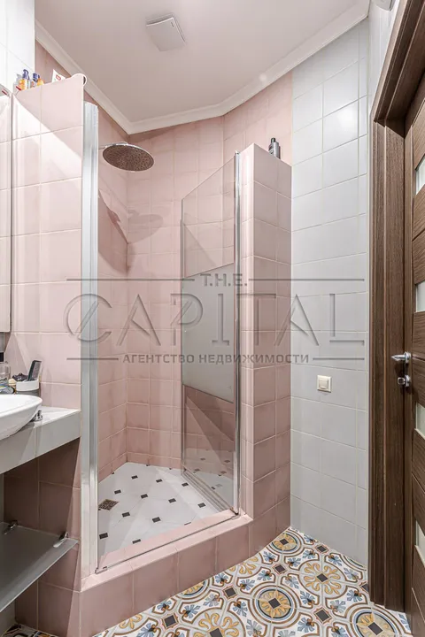 Продажа  квартира Киевская обл., Киев, Черновола ул., 29а - 30/40