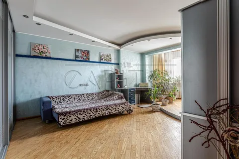 Продажа  квартира Киевская обл., Киев, Евгения Сверстюка ул., 52в - 15/33