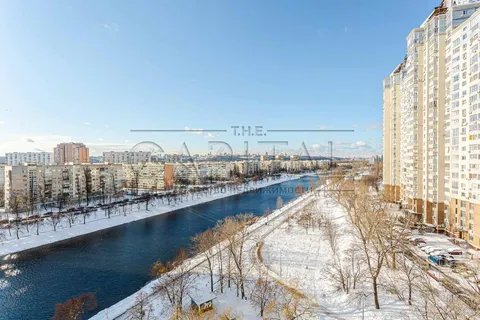 Продажа  квартира Киевская обл., Киев, Евгения Сверстюка ул., 52в - 31/33