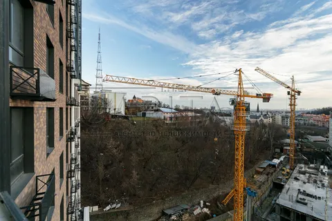 Продажа  квартира Киевская обл., Киев, Глубочицкая ул., 73-79 - 25/26