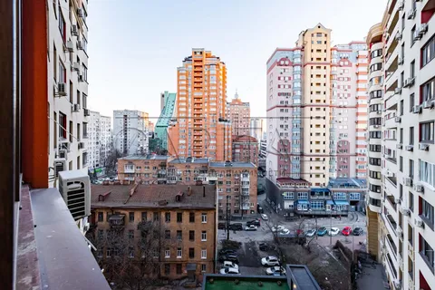 Продажа  квартира Киевская обл., Киев, Златоустовская ул., 55 - 22/22